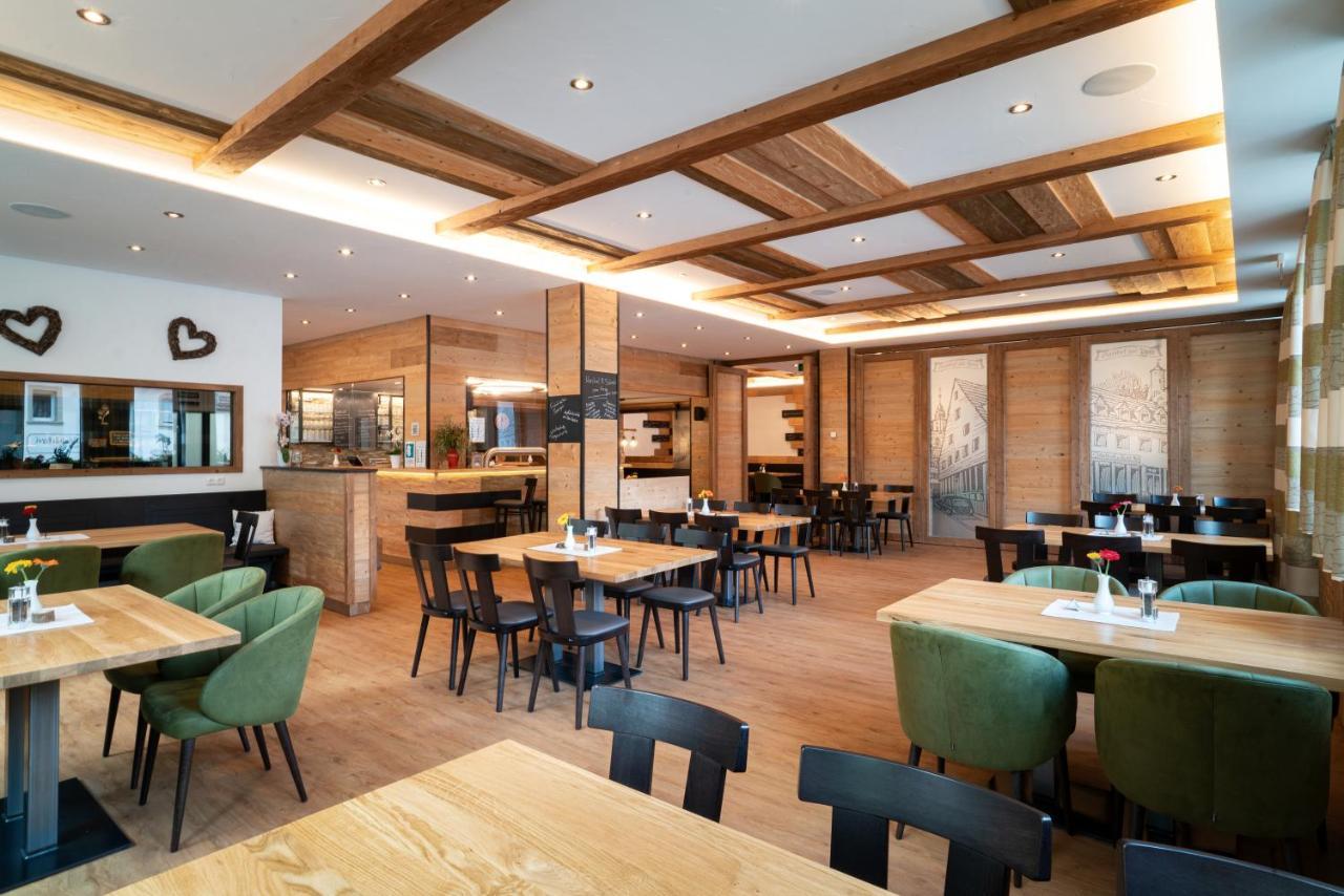 Hotel Zur Post E.K. ไวเชนเฟลด์ ภายนอก รูปภาพ